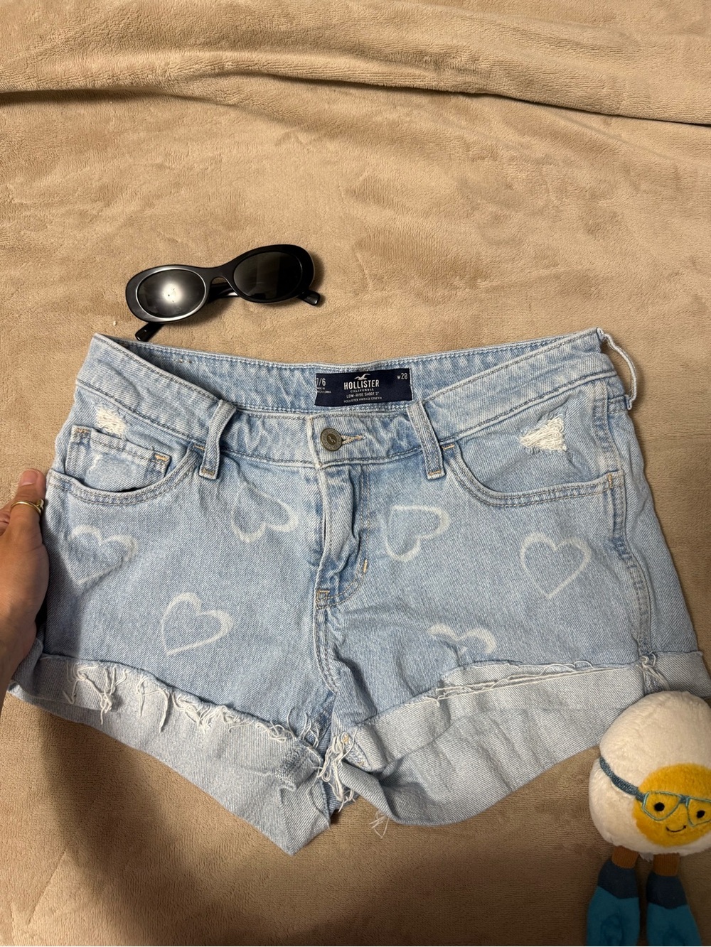 Hollister low rise Denim Heart Print Women’s Shorts